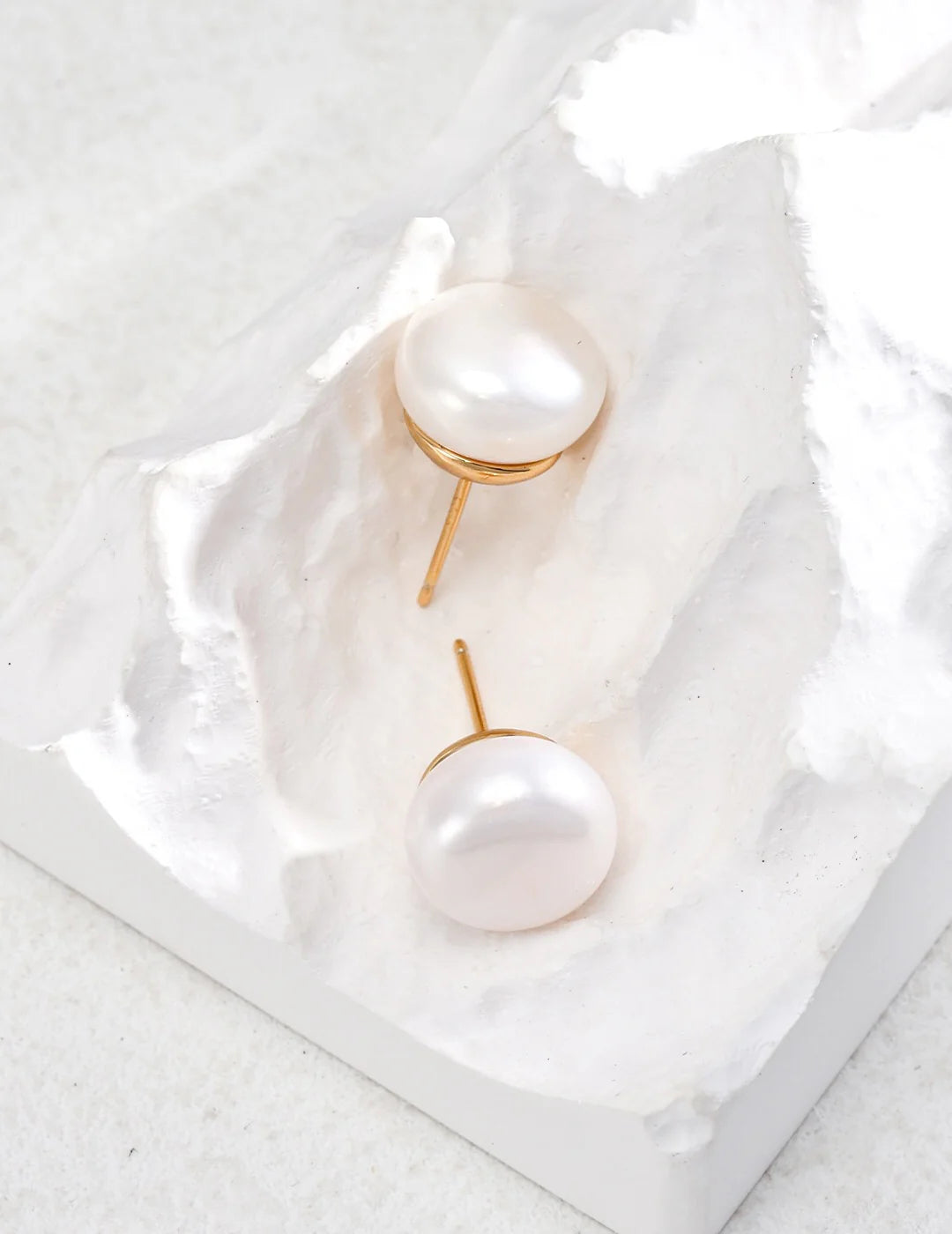 Classic Natural Pearl Stud Earrings